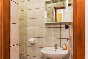 Comfy Little Couple Apartment a3