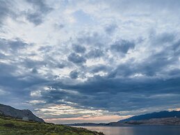 Comfy Little Couple Apartment a3