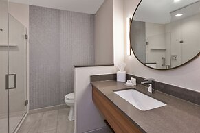 Fairfield Inn & Suites by Marriott Grand Rapids North