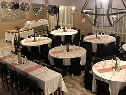 Los Carolinos by DOT Cabana