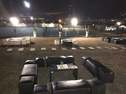 Los Carolinos by DOT Cabana