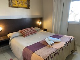 Los Carolinos by DOT Cabana