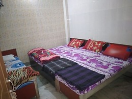 Goroomgo Gayatri Guest House Haridwar