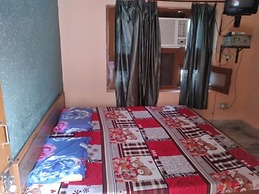 Goroomgo Gayatri Guest House Haridwar