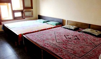 Goroomgo Gayatri Guest House Haridwar