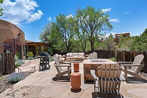 Ranchitos - Private Luxury Home With Swimming Pool