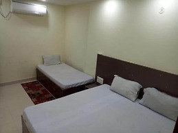 Goroomgo swastik Guest House Varanasi