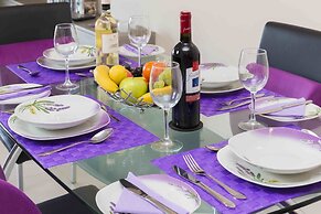 Sea View 2 Bed Apartment Close to Beach Hpi6768