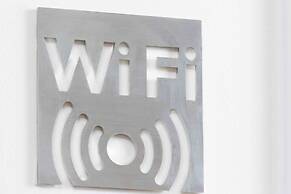 Sea View 2 Bed Apartment Close to Beach Hpi6768