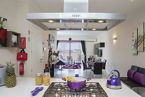 Sea View 2 Bed Apartment Close to Beach Hpi6768