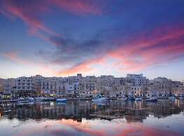 Sea View 2 Bed Apartment Close to Beach Hpi6768