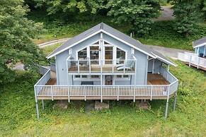 Lodge 5 Longbury - Luxury Lodge Woodland Views Restaurant and Spa Faci