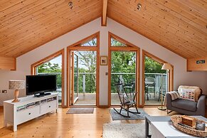 Lodge 5 Longbury - Luxury Lodge Woodland Views Restaurant and Spa Faci