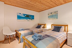 Lodge 5 Longbury - Luxury Lodge Woodland Views Restaurant and Spa Faci