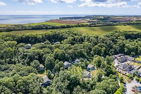 Lodge 5 Longbury - Luxury Lodge Woodland Views Restaurant and Spa Faci