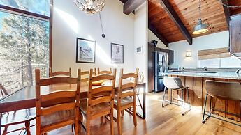 Mammoth Estates 113 Large Pet-Friendly Townhome, Walk to The Village, 