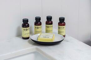 UPSUN HOTEL & SOCIAL CLUB