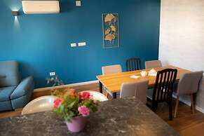 New Modern Apartment With View in Omis, Croatia