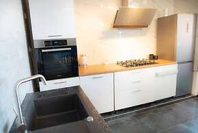 New Modern Apartment With View in Omis, Croatia