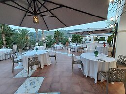 Al Balhara Resort & Spa