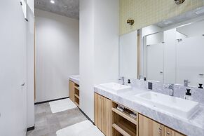 Eight Point Inn Kanazawa