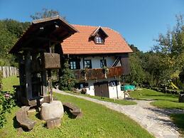 Country House Etno Kuca pod Okicem