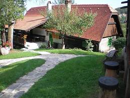 Country House Etno Kuca pod Okicem