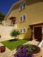 Natalia Loft Apartment C With Panoramic sea Views of Agios Gordios bay