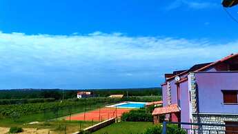 Apartment With Sea View Pool And Tennis Court - Just Relax