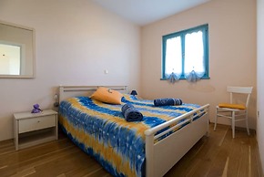 Apartment With Sea View Pool And Tennis Court - Just Relax