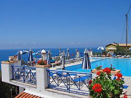 Natalia Apartment B With Panoramic sea Views of Agios Gordios bay