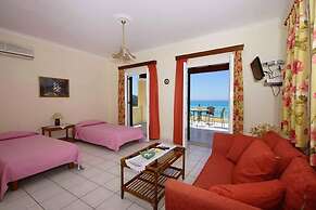 Natalia Apartment B With Panoramic sea Views of Agios Gordios bay