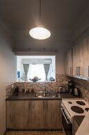 Blue Ark Acropolis Light