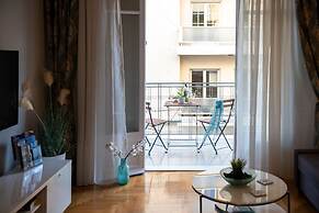 Blue Ark Acropolis Light