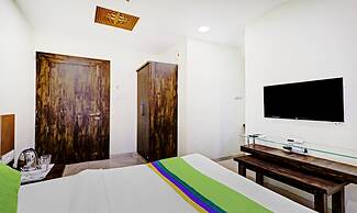 Treebo Trend Hotel Krishna