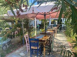 Blue Bay Beach Hotel