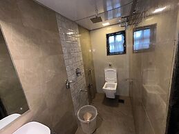 Lucky Serviced Apartments – Near BKC