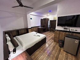 Lucky Serviced Apartments – Near BKC