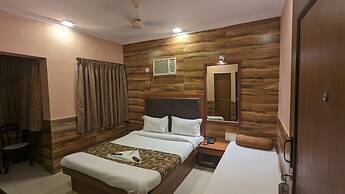 Lucky Serviced Apartments – Near BKC
