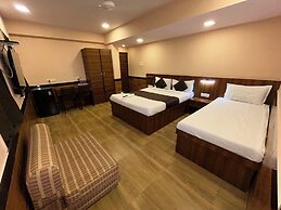 Lucky Serviced Apartments – Near BKC