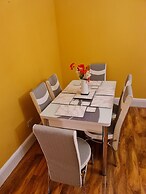 4Br Stunning Sea View Escape-near Snowdonia & Coastal Trails