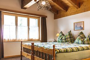 Cozy Attika Apartment