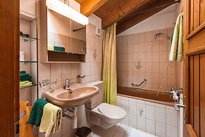 Cozy Attika Apartment