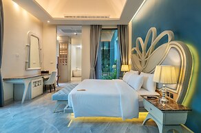 Phukalini Luxury Pool Villa & Onsen