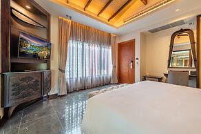 Phukalini Luxury Pool Villa & Onsen