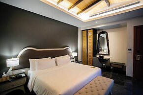 Phukalini Luxury Pool Villa & Onsen