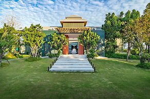 Phukalini Luxury Pool Villa & Onsen