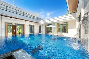 Phukalini Luxury Pool Villa & Onsen