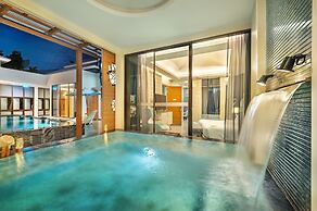Phukalini Luxury Pool Villa & Onsen