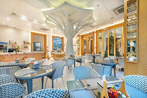 Phukalini Luxury Pool Villa & Onsen